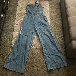 BNWT wide leg jumpsuit
